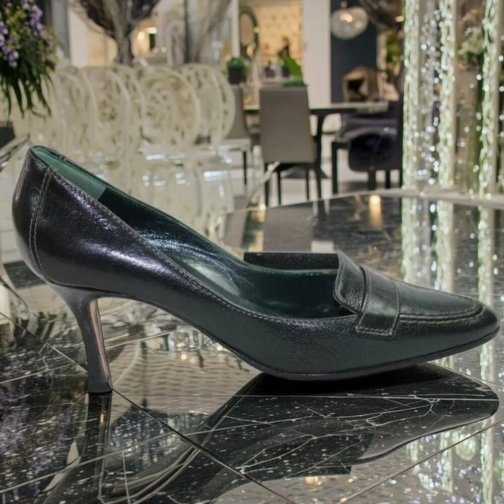 Manolo Blahnik Black Leather Preppy Loafer Pumps, Size 36.5 (US 6.5)
